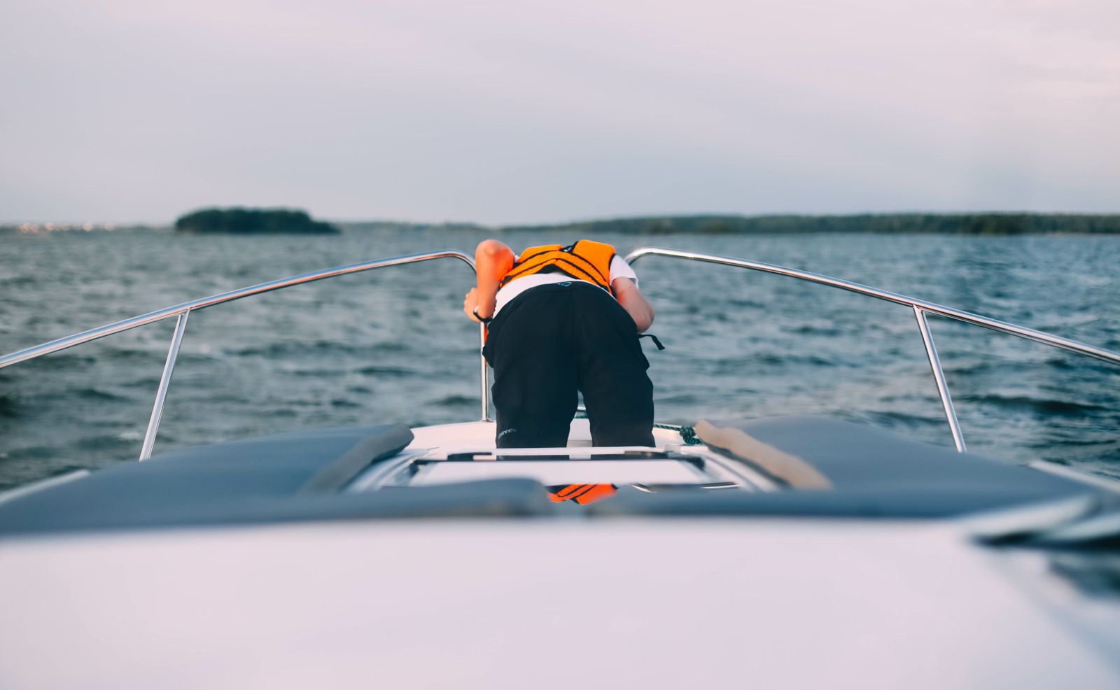 How to cope with seasickness