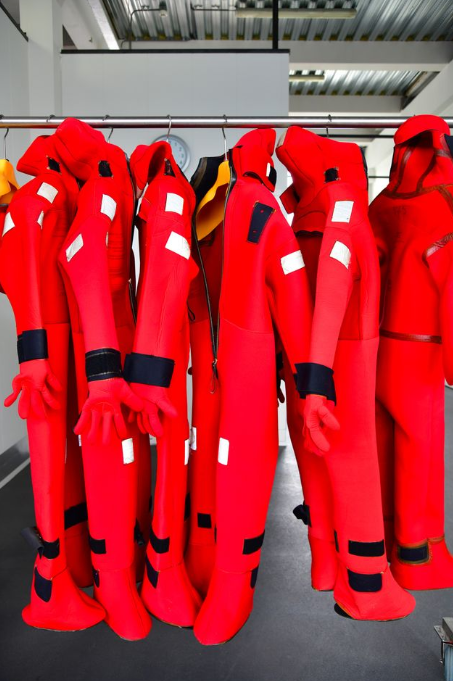 Know Your Ship! How To Put On An Immersion Suit - Superyacht Content